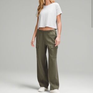 LULU LEMON CATES T-SHIRT